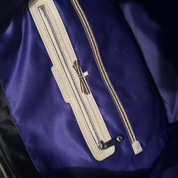 Henri Bendel quilted croc tote, black, new in wrappings. - Picture 7 of 7